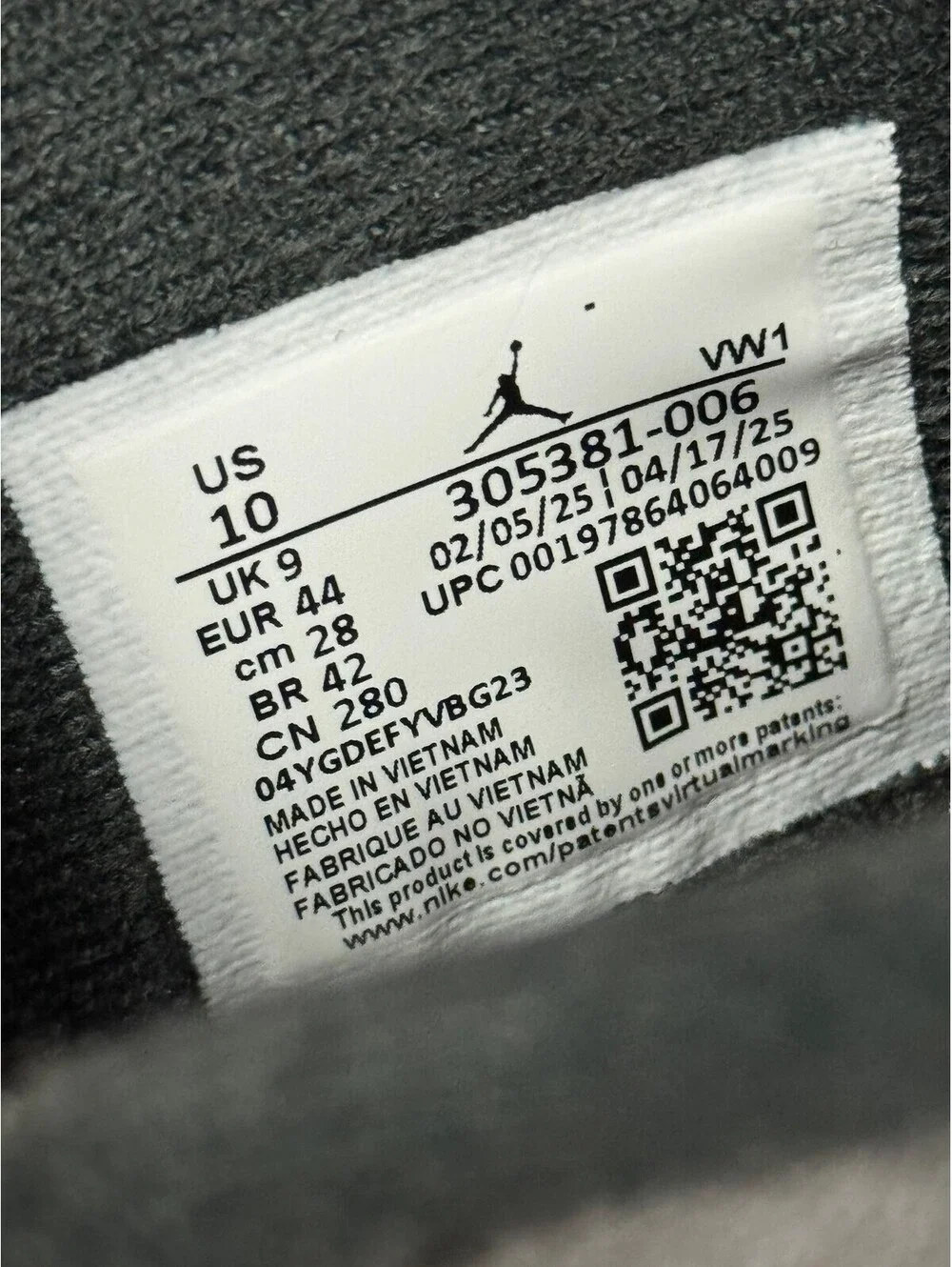 Size 10 - Jordan 8 Retro Aqua (2025)